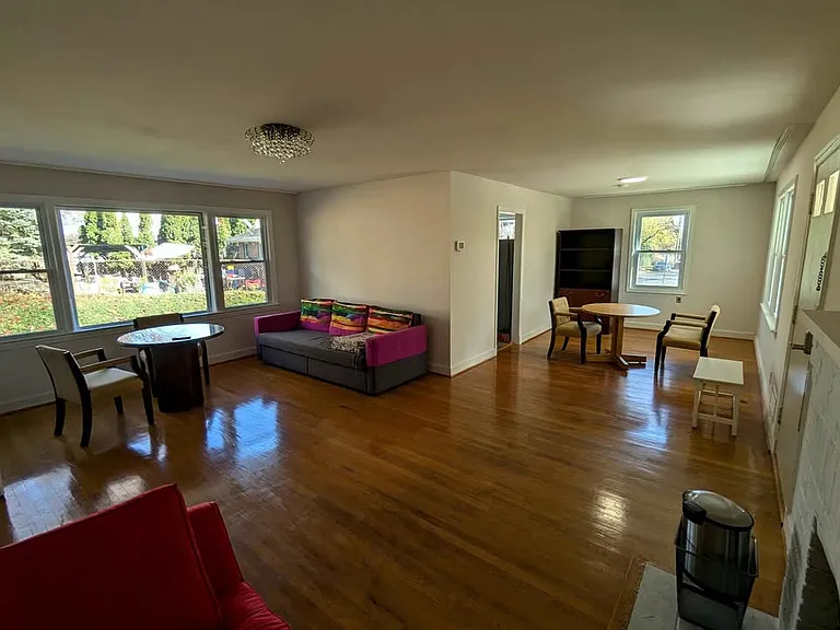 4915 Macon Rd — Photo 4