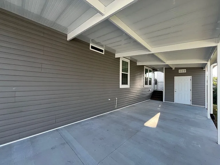 10 Eland Dr #10 — Photo 17