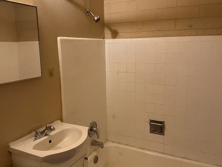 665 S Lake St #4 — Photo 6