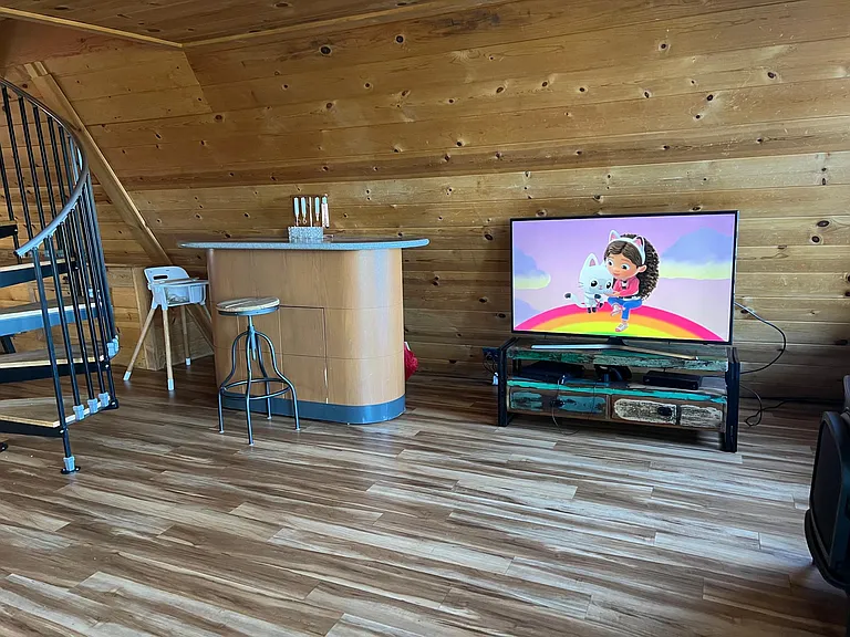731 Beverly Cir — Photo 23