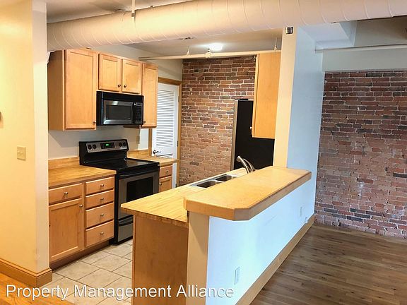 5th image of 124 E Genesee St APT 3A