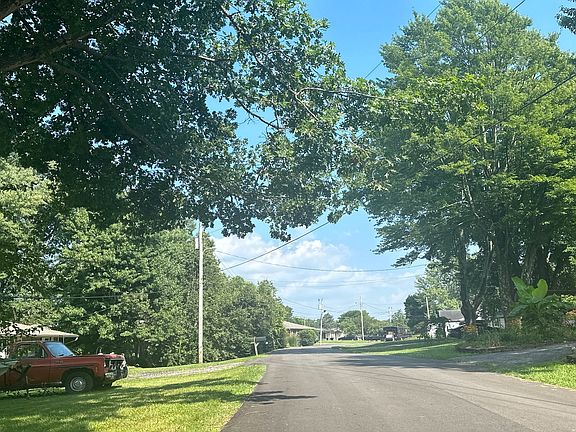 3rd image of 663 Aqua Shores Dr