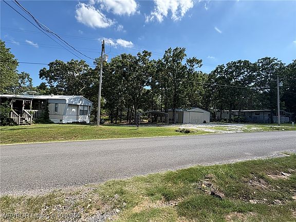 3rd image of 15761 W Lake View Dr