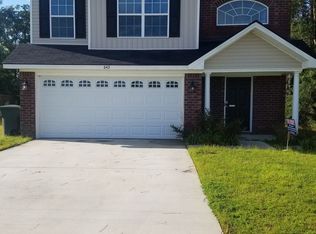 643 Piedmont Ave, Hinesville, GA 31313