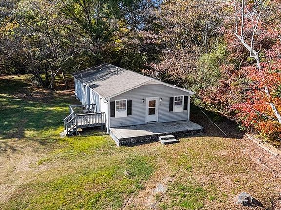 3rd image of 1511 Barto Pl