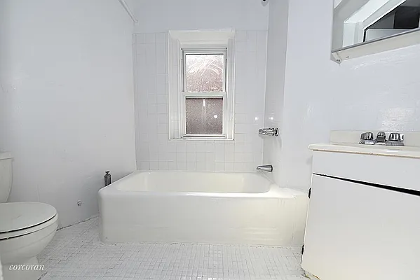 Rented by Corcoran | media 14