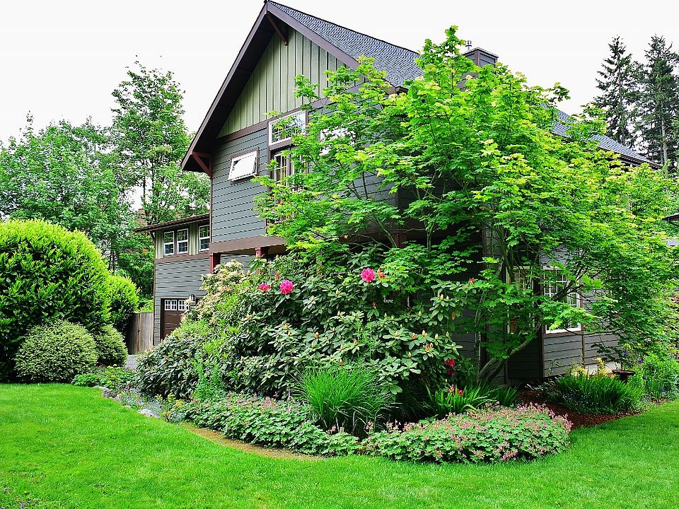 1st image of 345 Fir Acres Dr NW