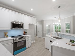 22 Carlton St, Clayton, NC 27520