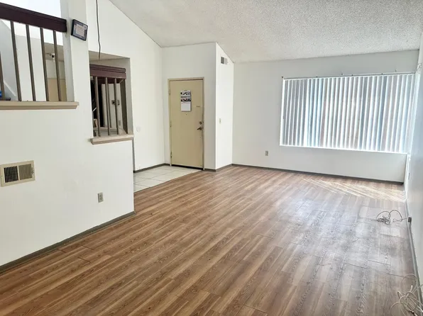 6950 Bullock Dr, San Diego, CA 92114