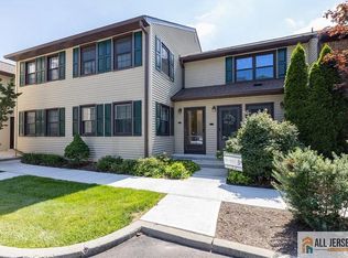 50-9 Prospect St, Metuchen, NJ 08840
