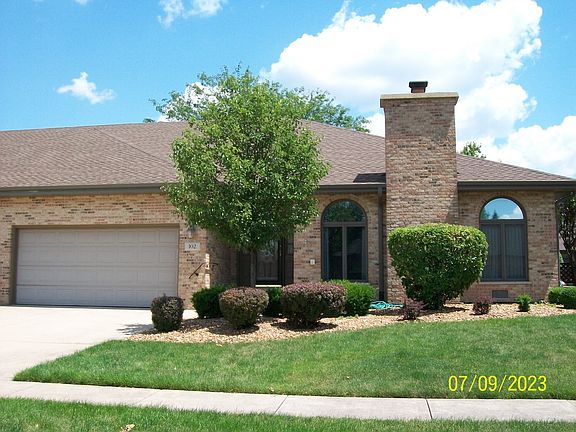 2nd image of 102 Fairfield Dr