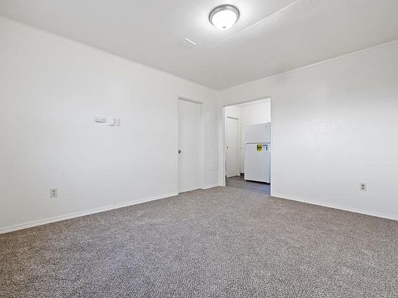 5th image of 1110 W Broadway Ave APT 2