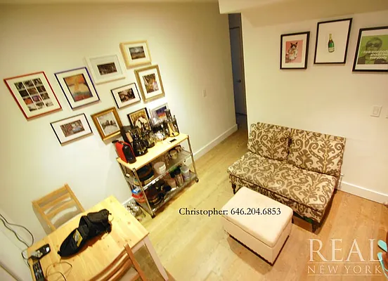 Rented by REAL New York | media 24