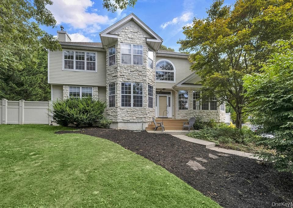 1st image of 22 Whispering Woods Drive