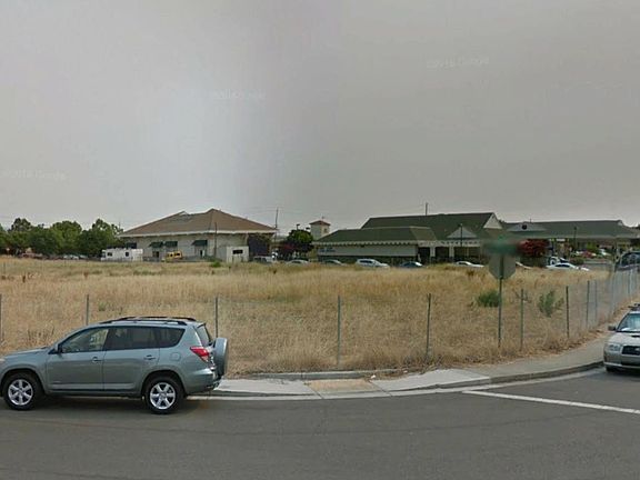 5th image of 3595 Utah St