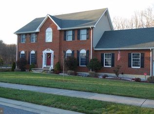 2 Samson Ct, Bear, DE 19701