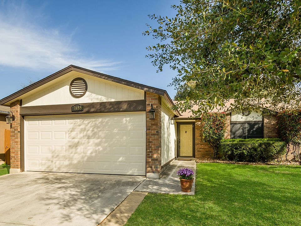 1st image of 7655 Cascade Oak Dr