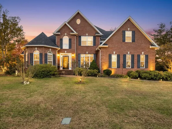 2322 Garrison Cv, Murfreesboro, TN 37130