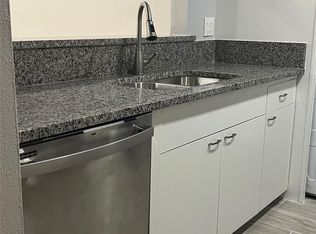 12633 Memorial Dr APT 186, Houston, TX 77024