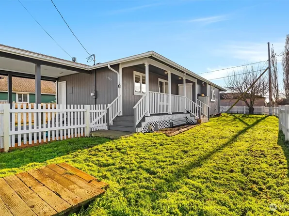 1975 Eaton Avenue, Ferndale, WA 98248