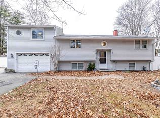 301 Main Dunstable Rd, Nashua, NH 03062