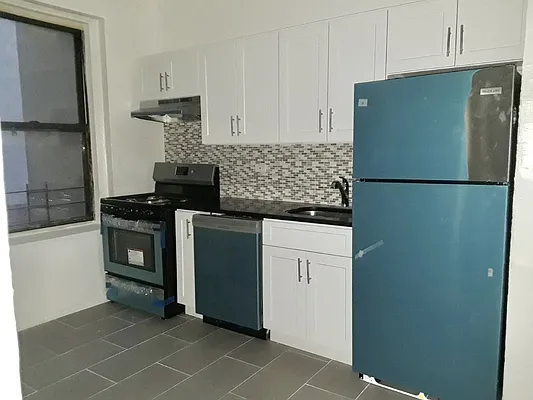 Rented by New York Residence | media 9