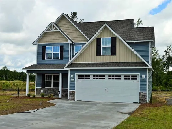 105 Shallow Ct, Sneads Ferry, NC 28460