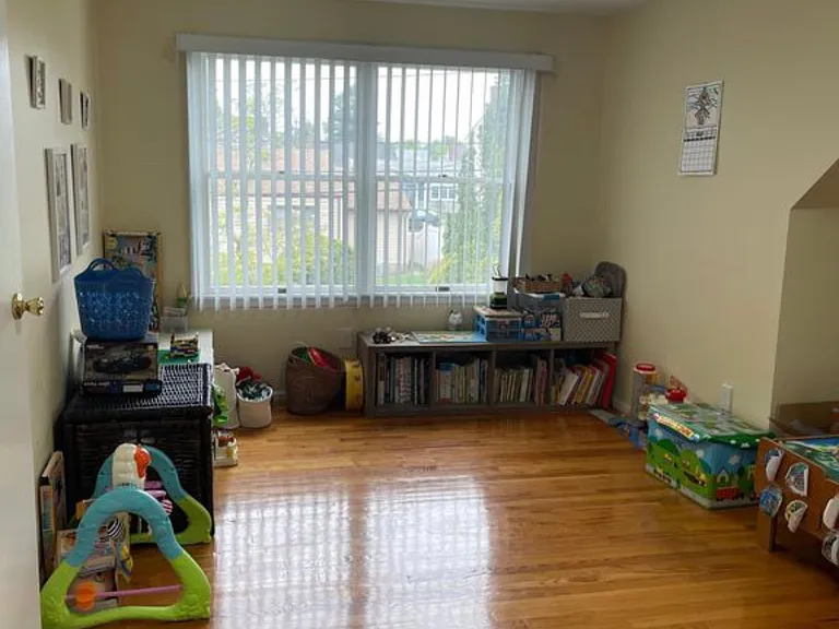 30 Audrey Ave — Photo 9