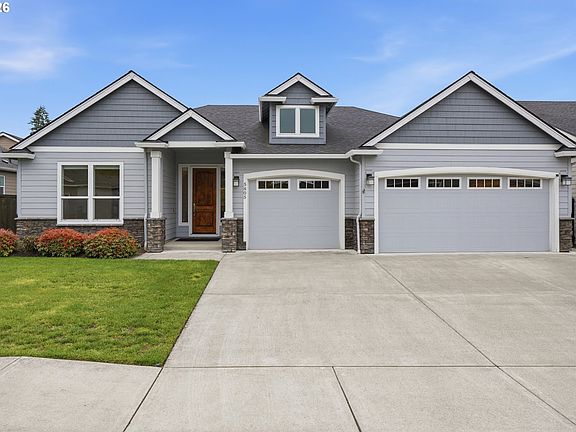 3rd image of 5805 NE 121st Way