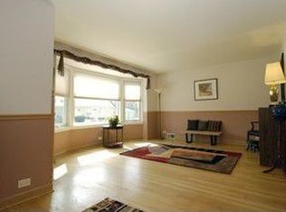 5628 W Sunnyside Ave, Chicago, IL 60630