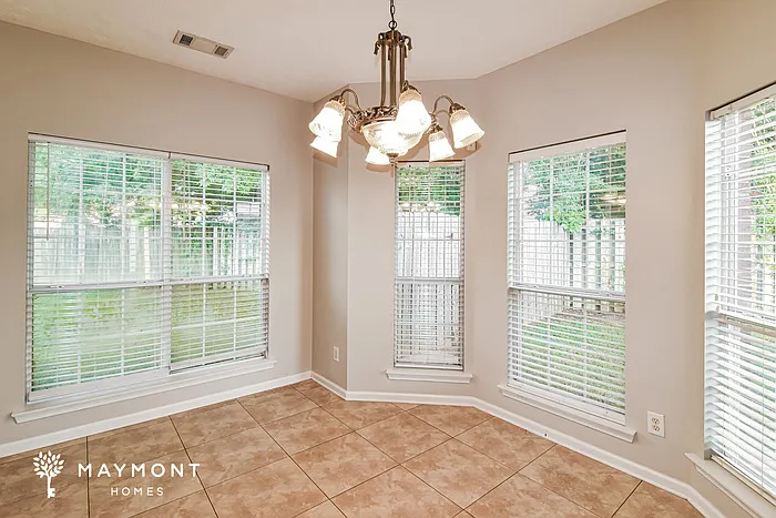 718 Sandy Ridge Ct — Photo 6