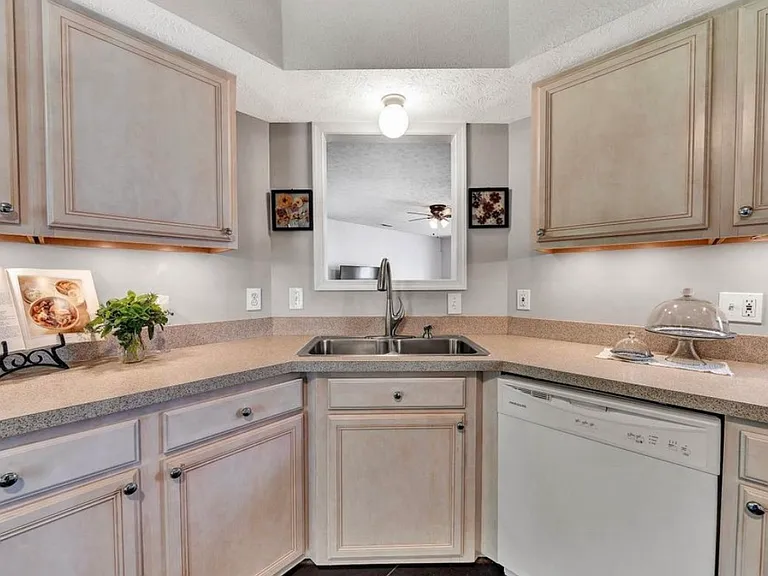 232 Towne Crier Rd — Photo 19