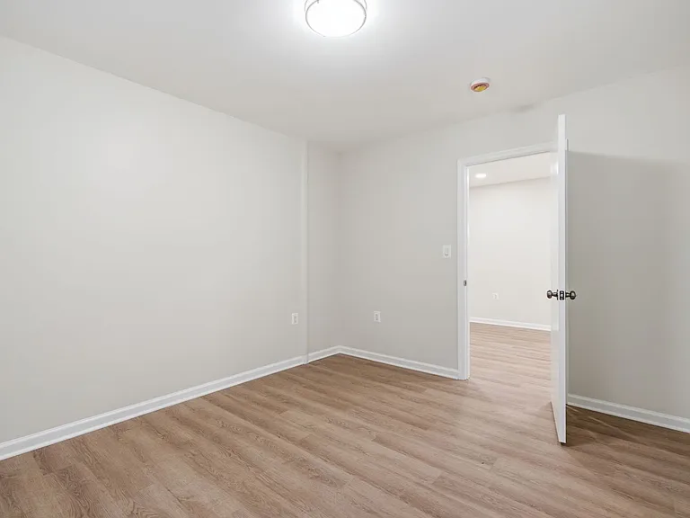 18 Grandin Cir — Photo 30