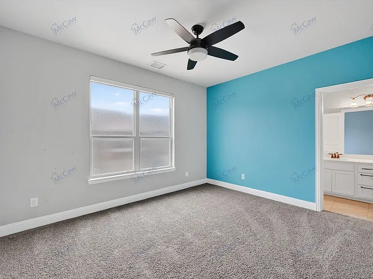 4224 Riverside Dr — Photo 14
