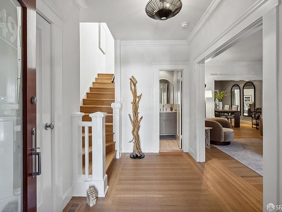 5th image of 2649 Greenwich St