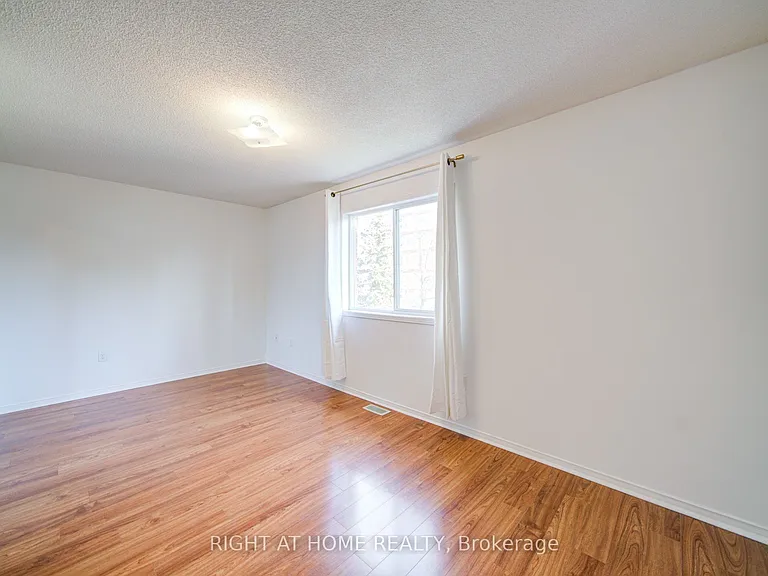 120 Railroad St #9 — Photo 20