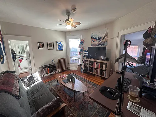 1374 N Elizabeth St #4 Photo 1