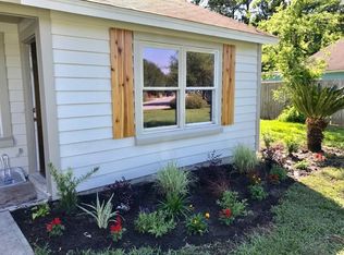 1039 Oakcrest Dr, Charleston, SC 29412