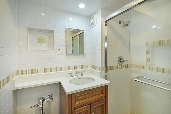 Sold by Brown Harris Stevens | media 20