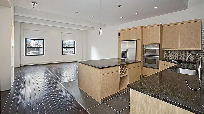 Sold by Fenwick Keats Real Estate | media 2