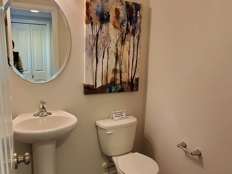 6915 Sweetgum Ave NE #1 — Photo 9