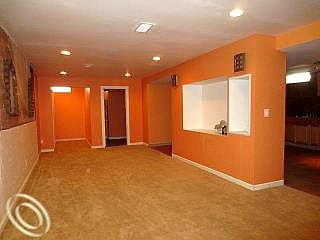 2nd image of 6130 Amboy St