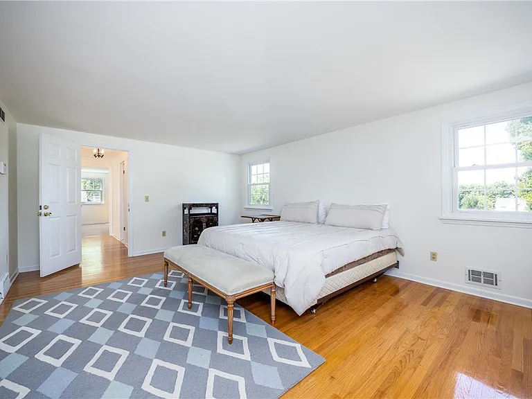 460 Stone Rd — Photo 25