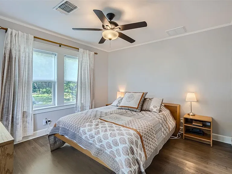 5314 Aurora Dr — Photo 6