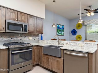 7456 E Calle Infinito, Tucson, AZ 85715
