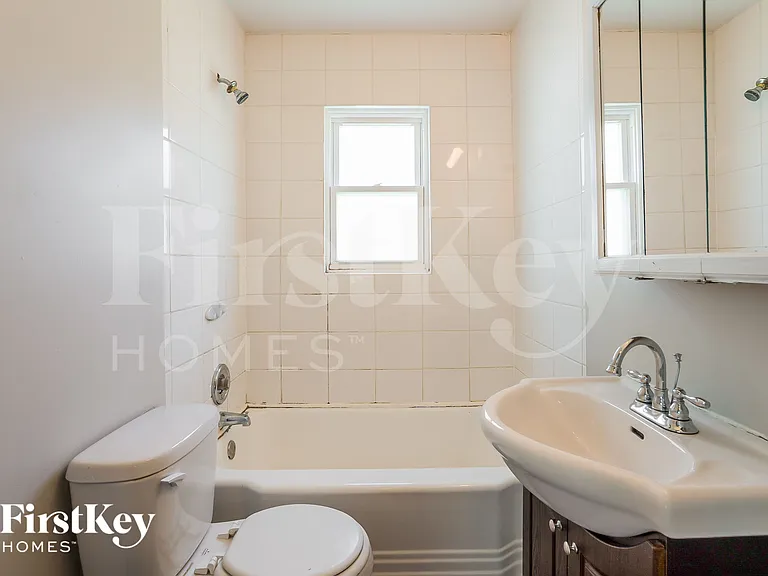 1026 Muirfield Ave — Photo 9