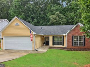 211 Clarion Rd, Lawrenceville, GA 30043