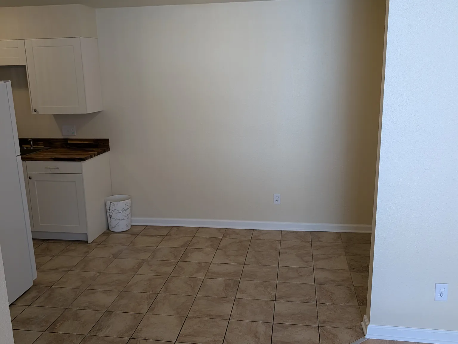 Hawley Apartments — Photo 3