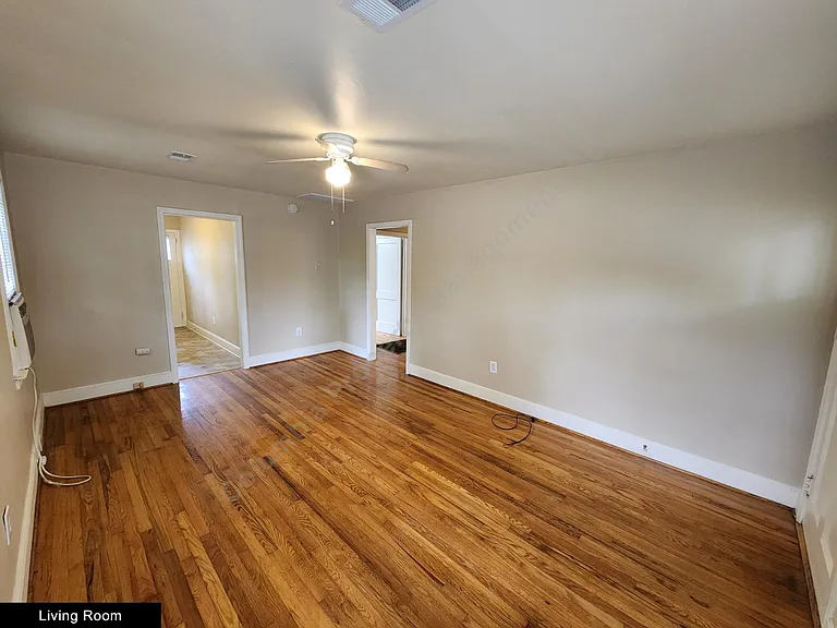 2801 Wheat St — Photo 4