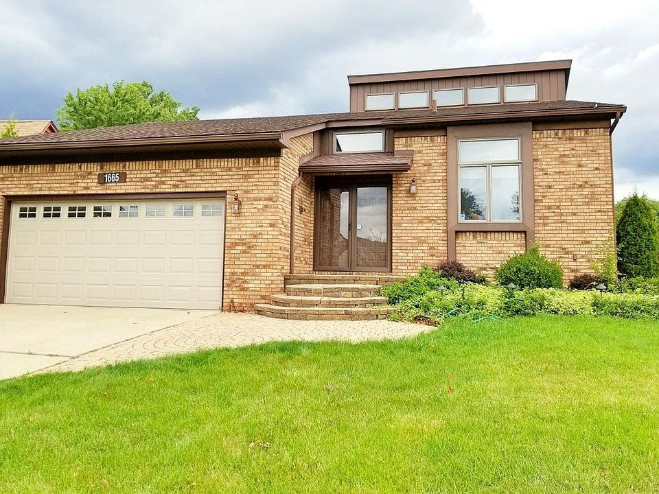 1st image of 1665 Northbrook Dr